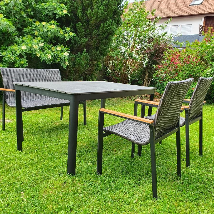 Alte Backstube - Ferienwohnung Hüttenstube und Ferienzimmer Auszeit Erkenbrechtsweiler Exterior foto